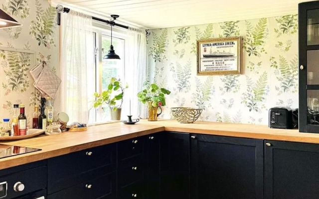 4 Star Holiday Home in Ljungskile