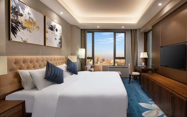 Ramada Encore by Wyndham Wuhan Caidian