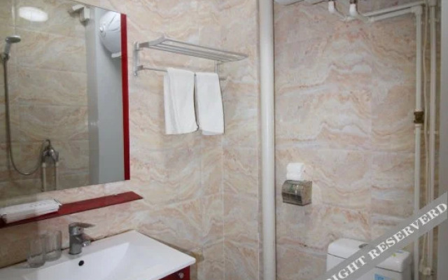 Hailan Express Hotel