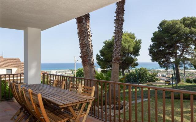 Hauzify I Casa Formentor