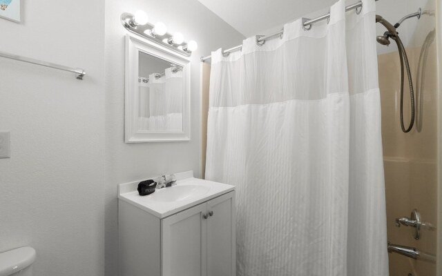 6400 Beach Dr - Seabatical A