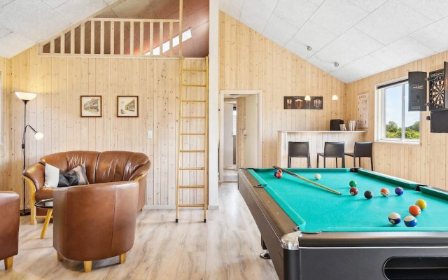 18 Person Holiday Home in Bogense