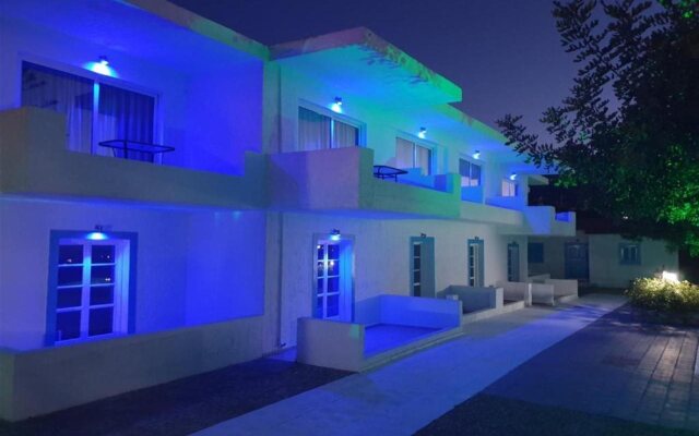 Mila Malia Suites