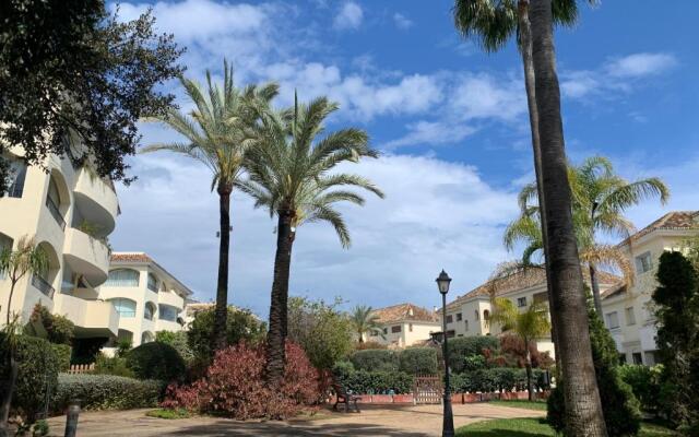 Bahía visitahermosa ( Bahía de Marbella )