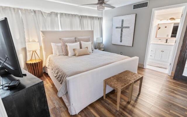 TOWER 2 MASTER SUITEs, 2 KINGS BEDS, MARINA