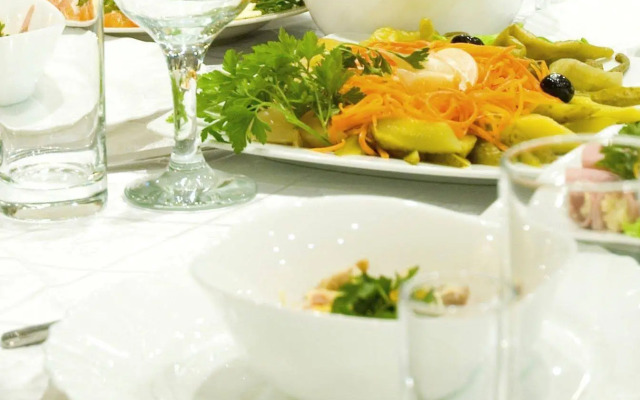 Holiday Inn Ottawa Dwtn - Parliament Hill by IHG