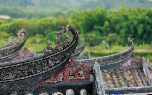 Deng Stone House Pastoral Resort