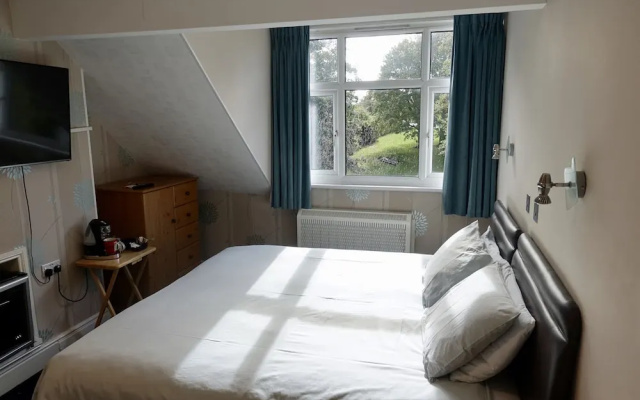 Abinger Guest House