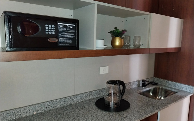 Roomie Salta by DOT Suites