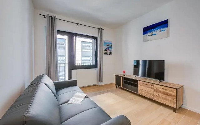 Boutique Apartment 8