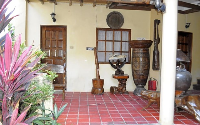 Casa Manuel Resort & Hotel