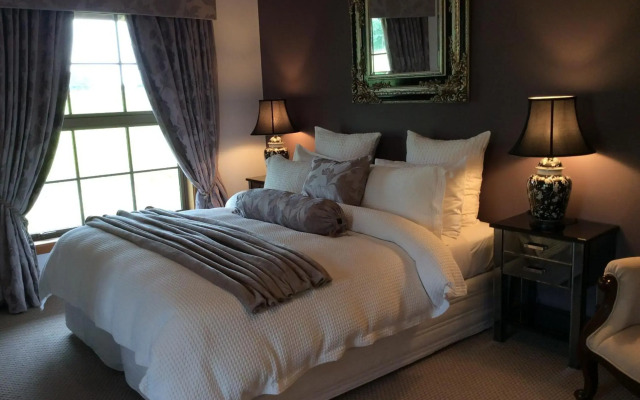 Fyffe Country Lodge