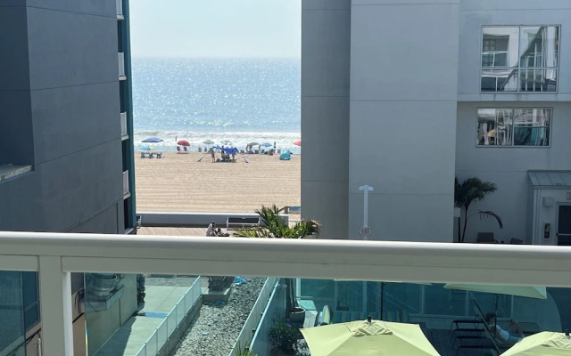 Miramar Condominiums