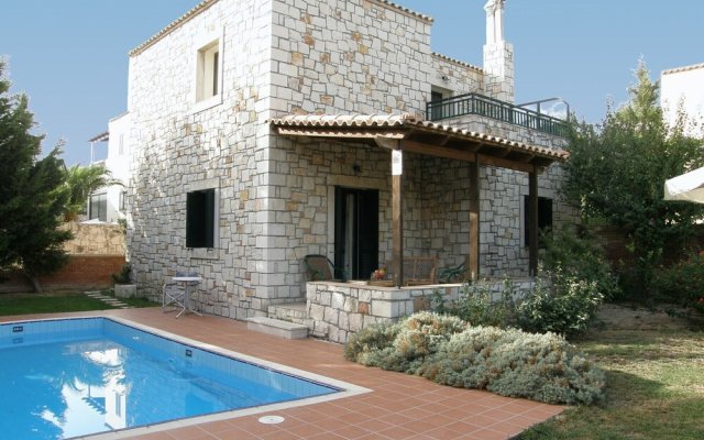 Inspired Villa Christina Ii With Private Pool and Garden