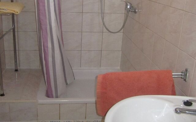 Holiday house Andro - with parking : Bibinje, Zadar riviera