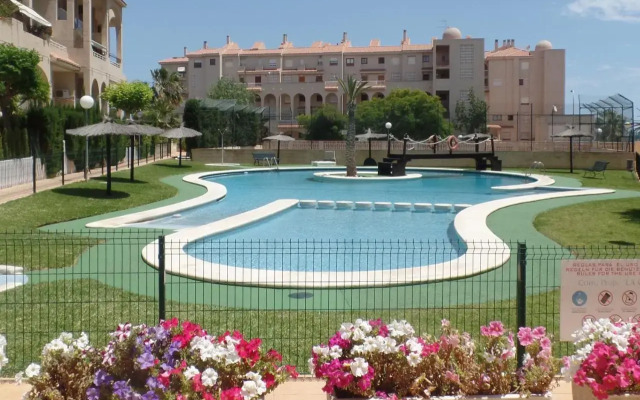 Baby-Friendly Terrace Apartment
