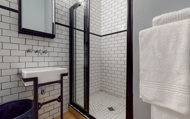 Heriot Apartment 122