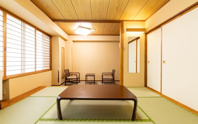 Ooedo Onsen Monogatari Kounkaku