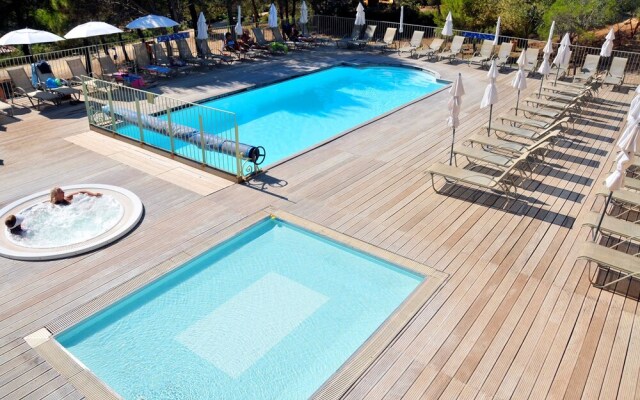 Camping Residentiel La Pinède