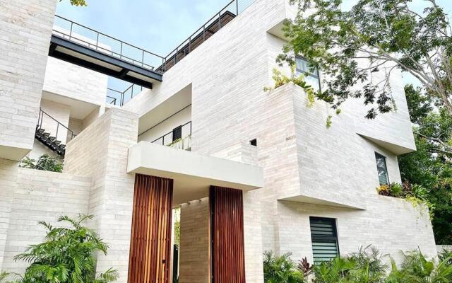 The Jungle complex experience Tulum Studio 525