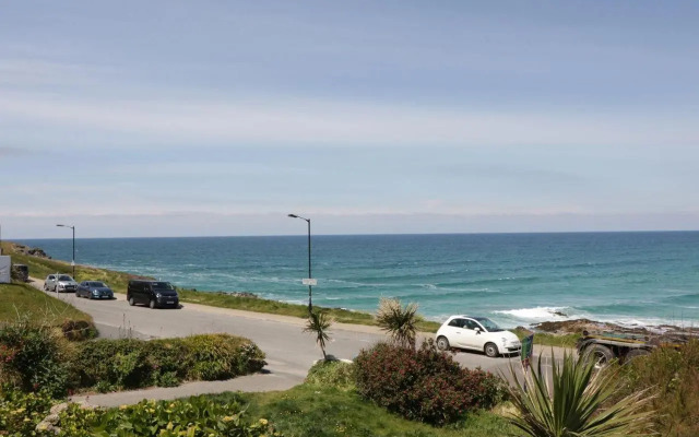 Apartment 3 Fistral Beach