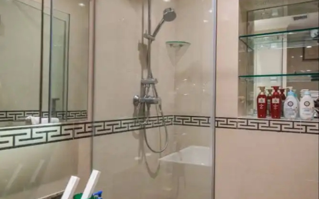 Yue Lan Hotel Apartment Zhong Tie Centre