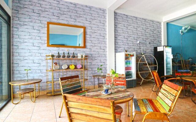 Balini 9 Hostel