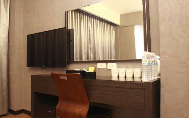 Talmud Business Hotel - Wu Quan