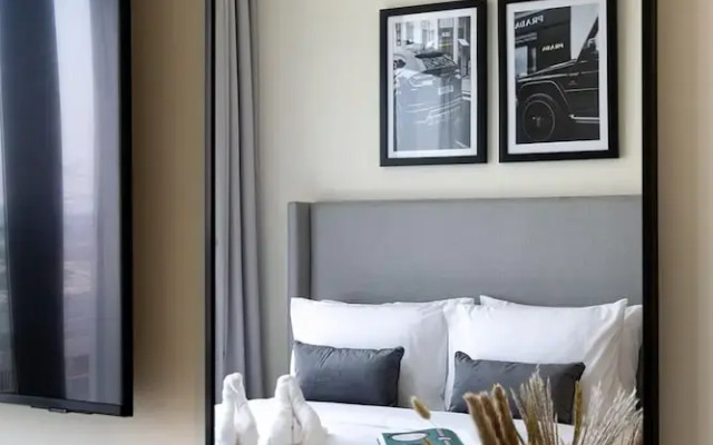 Modern Studio 10mins to Dubai Mall