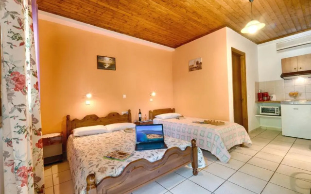 Christina Apartments