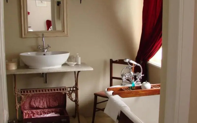 Die Waenhuis Guest House