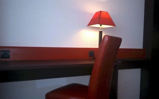 Easy hotel