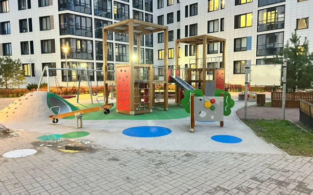 Просторы Невы на Кузнецовской