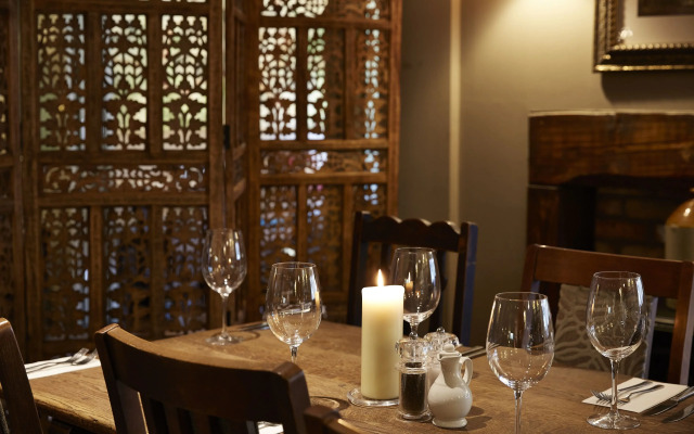Doghouse Abingdon by Chef & Brewer Collection
