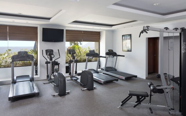 Ritzy Hotel Manado
