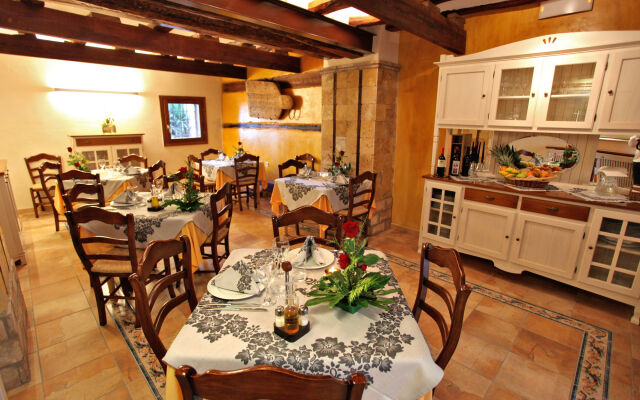 Masia La Mota