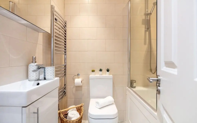 Chic 1BR Close to Buckingham Palace