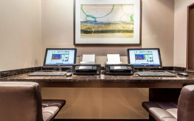 Radisson Hotel Laval