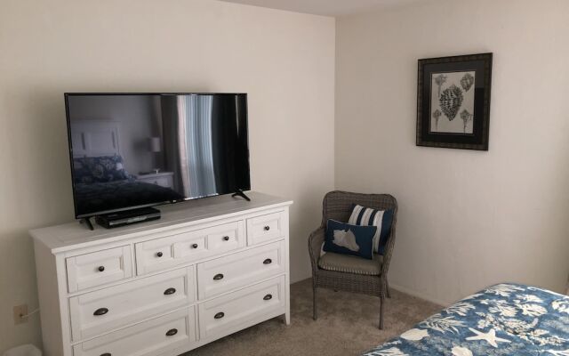 Runaway Bay Resort by BBG