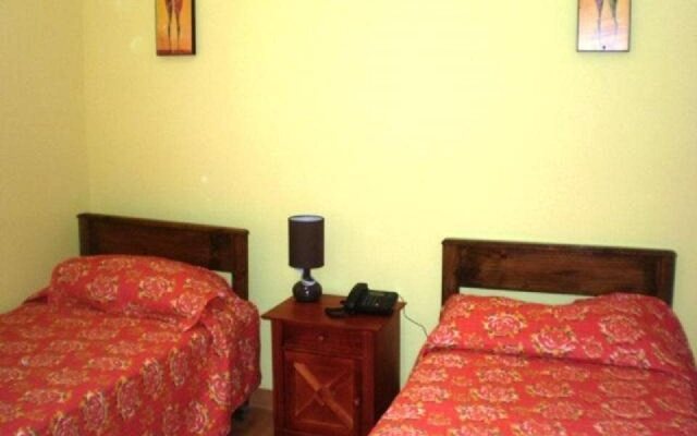 Victoria Hostal