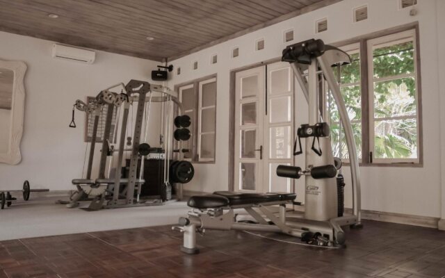 Kayu Arum Resort