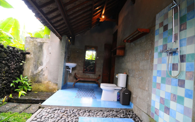 Villa Lihat Sawah