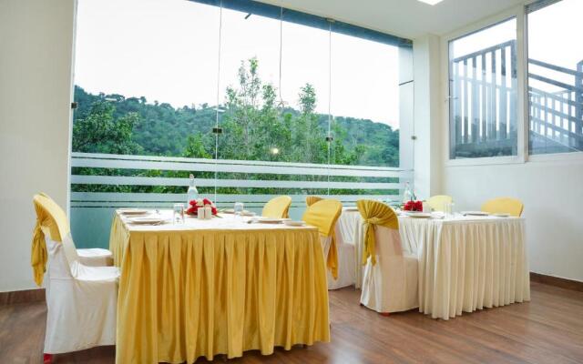 Misty Range Resorts
