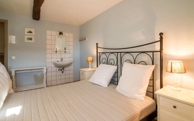 Suave Holiday Home in Vresse-sur-semois With Garden