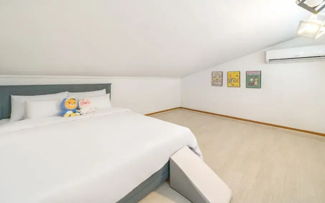 Gangneng Soowarae Pension