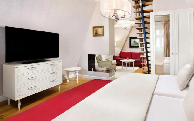 Hotel Lomnica