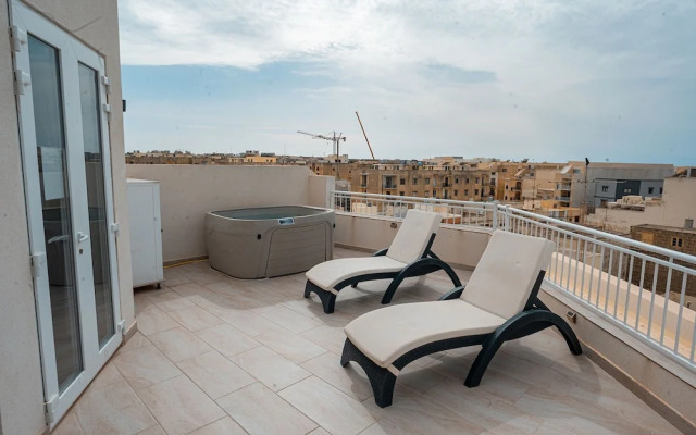 The Willows Luxury Penthouse