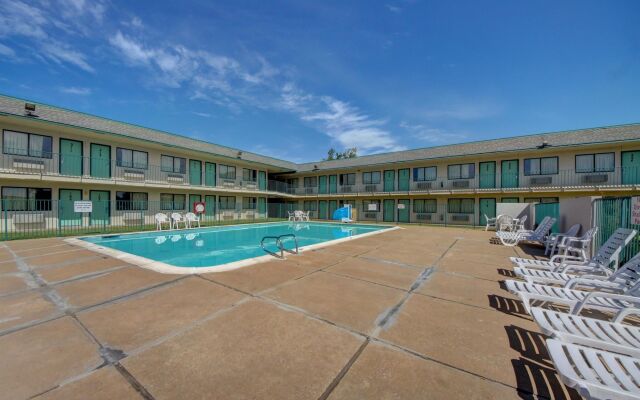Regency Inn