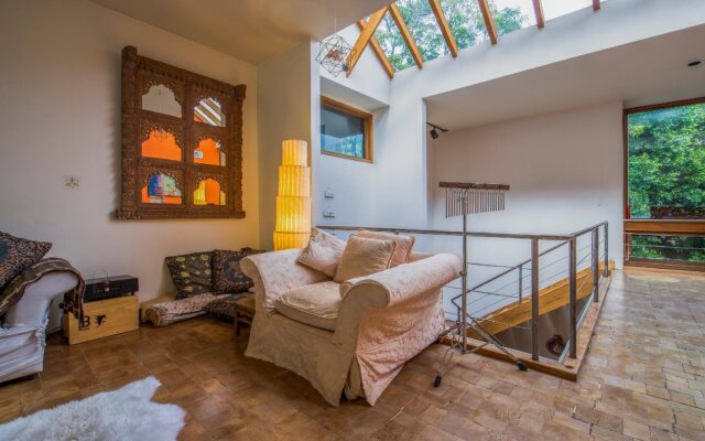 The Bel Air Treehouse