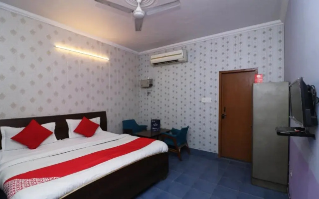 Hotel Sweet Home By OYO Rooms